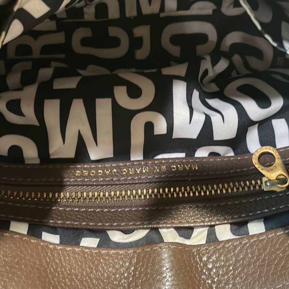 Marc Jacobs purse - Picture 8 of 9
